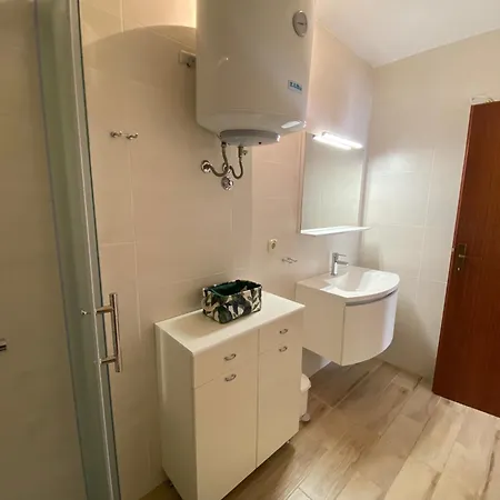 Alex Apartment *